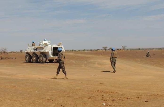 Mali: Trois Casques bleus tués par un engin explosif improvisé