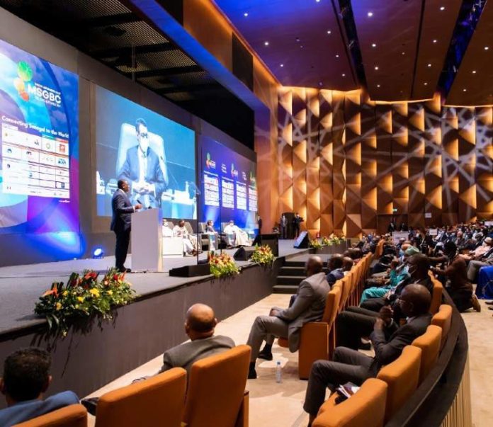 Forum de Dakar: l’Afrique discute de son avenir