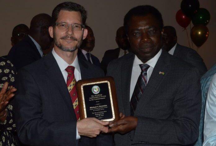 Washington: le groupe des ambassadeurs de la CEDEAO salue les efforts de Michael Gonzales