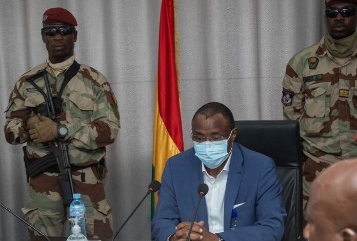 Guinée: “où est l’argent?”, s’interroge le PM de la transition