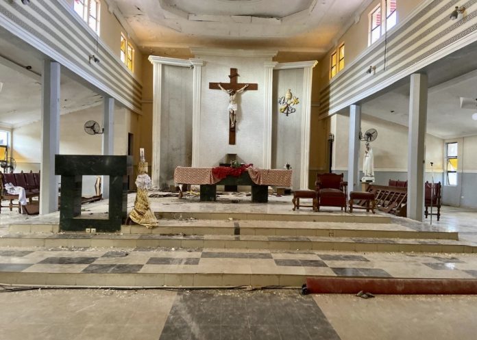 Nigeria: vingt-cinq personnes enlevées dans une église par des hommes armés