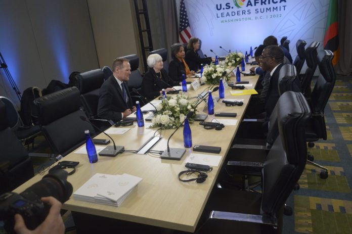 La secrétaire d’État au Trésor en Afrique pour renforcer les liens avec les Etats-Unis face aux ambitions chinoises