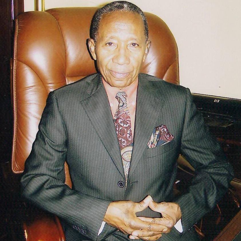 Le Minsitre de la Culture Ahmed Tidiane Cisssé inhumé à Conakry.