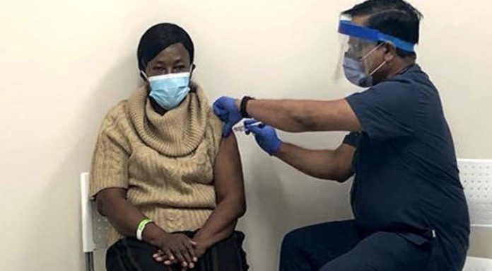 Union Africaine veut créer cinq pôles de fabrication de vaccins sur le continent