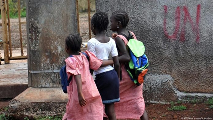 Viols sur mineurs en Guinée: le commandant de la brigade spéciale des personnes vulnérables s’en prend aux parents