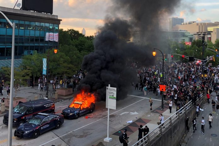 USA: Un homme de 19 ans a été abattu lors d’une manifestation à Detroit