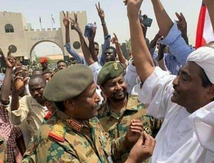 Abdel Fattah al-Burhane nouveau dirigeant du Soudan