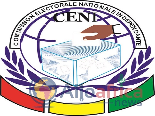 Guinée: 10 des 17 commissaires de la CENI connus