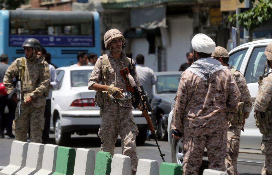 12 tués dans les attaques de l’EI en Iran