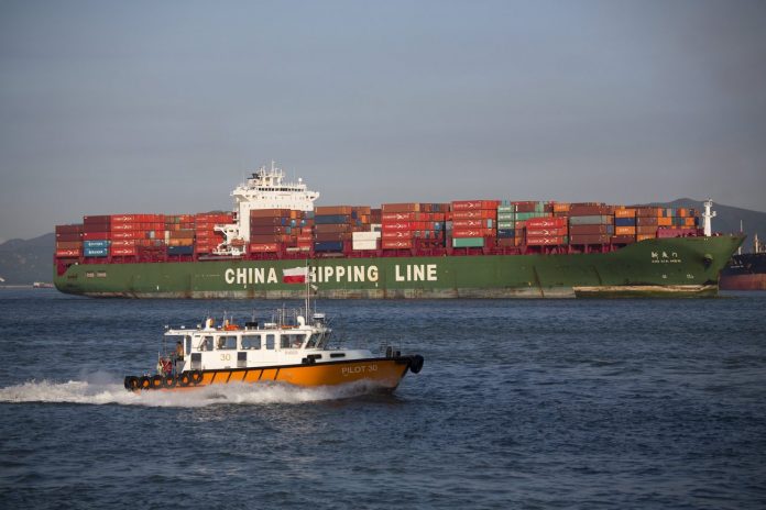 Chine: nouvel excédent commercial record avec les Etats-Unis en août