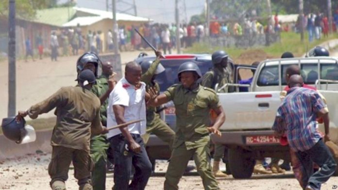 Guinée: les droits de l’homme à la croisée des chemins