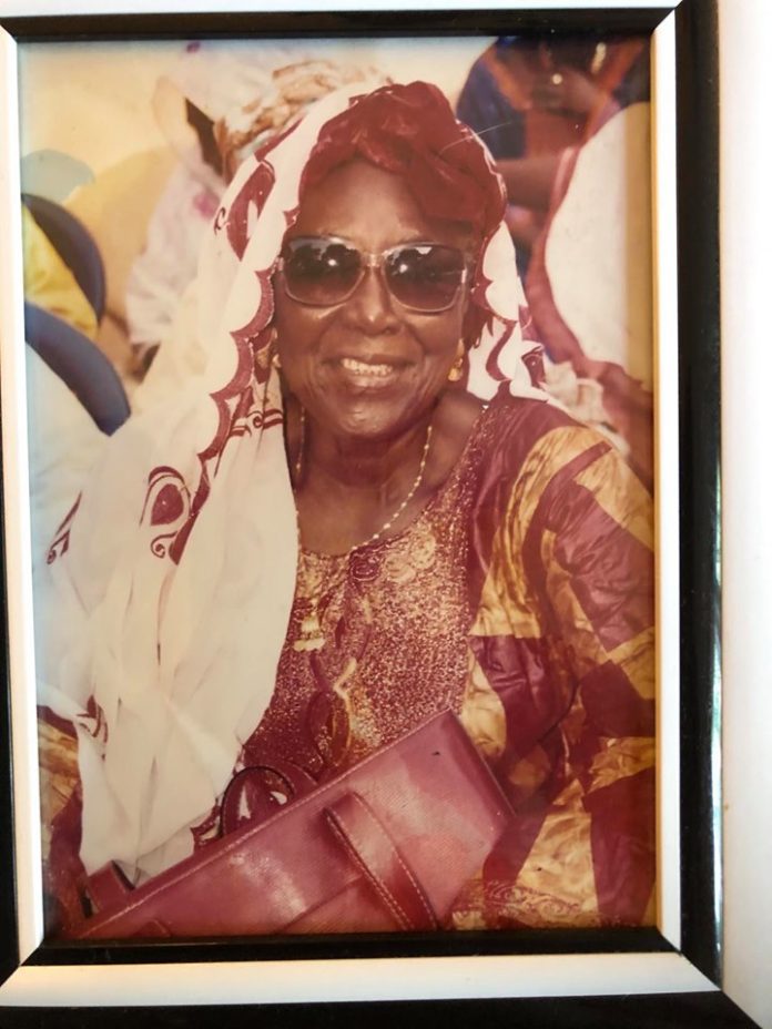 Décès de Madame Djenabou Sampil, ancienne DCE du Kaloum (Conakry)