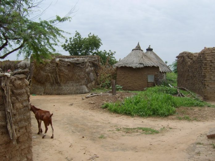 Mali: plus de 100 tués dans l’attaque d’un village peul du centre du pays