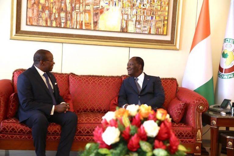 Le ministre d’Etat guinéen chargé des Investissements reçu par le président Ouattara