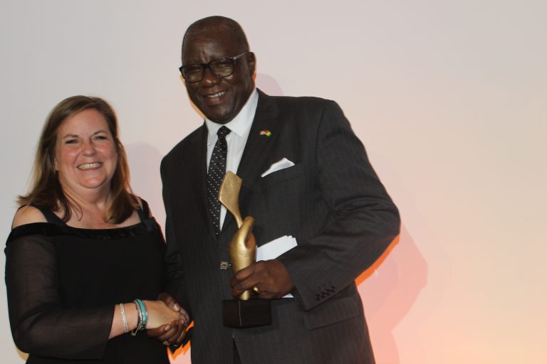 Le prix Speak Up Africa de Leadership Politique attribué au Président Condé
