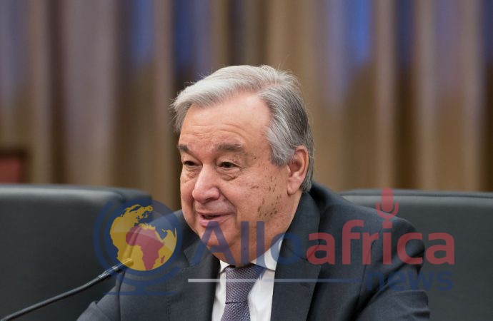 Syrie: Guterres exhorte les 5 membres permanents de l’ONU à éviter une situation “hors contrôle”