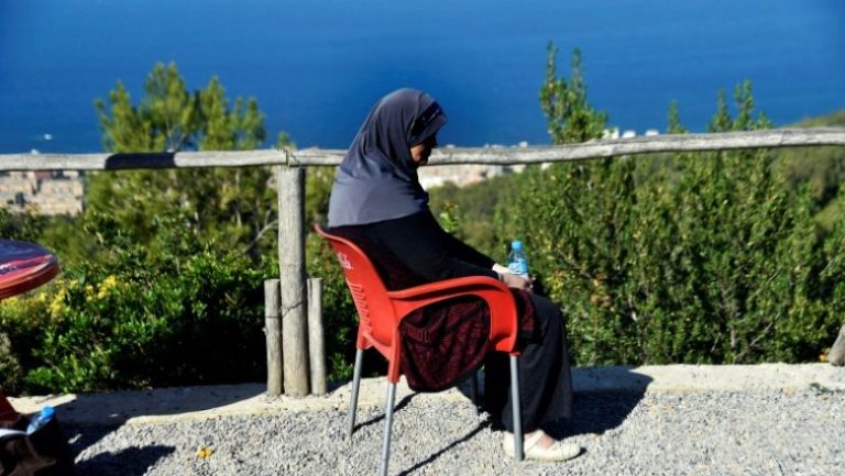 En Algérie, des cancereuses abandonnées par leur mari