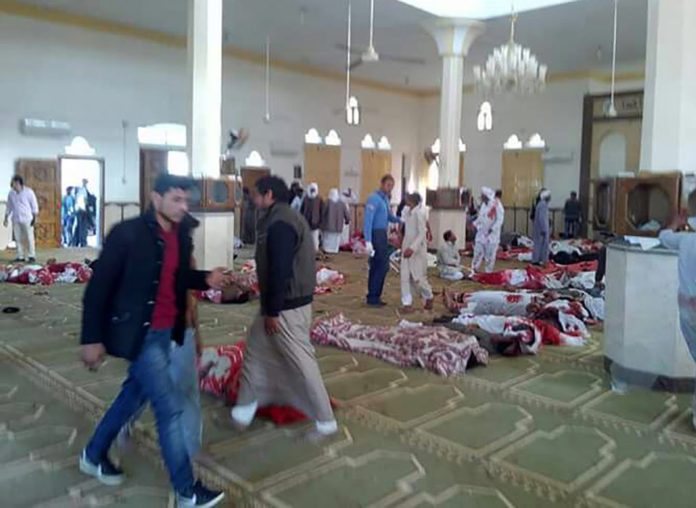 Au moins 305 tués dans une attaque terroriste en Egypte