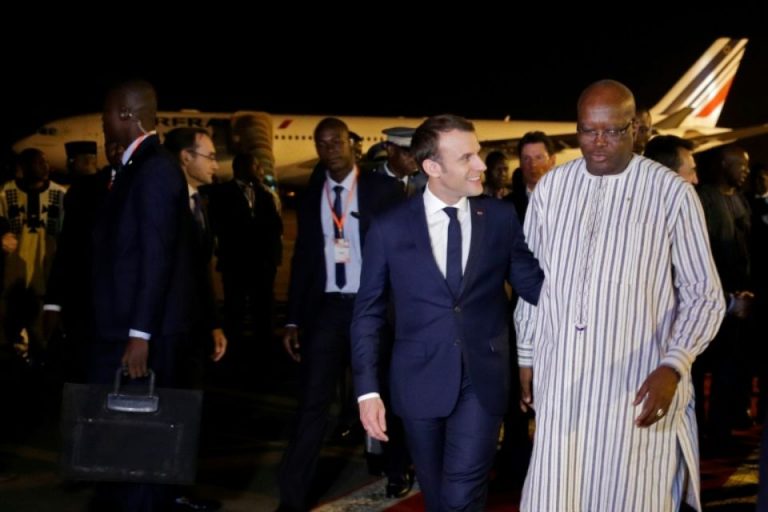Sankara: Macron promet de “déclassifier” tous les documents
