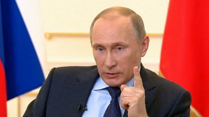 Syrie: Poutine met Macron en garde contre tout “acte irréfléchi et dangereux”