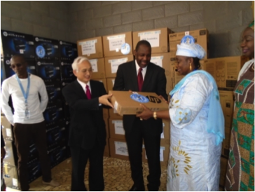 L’OMS offre un lot de matériels informatiques à la Guinée