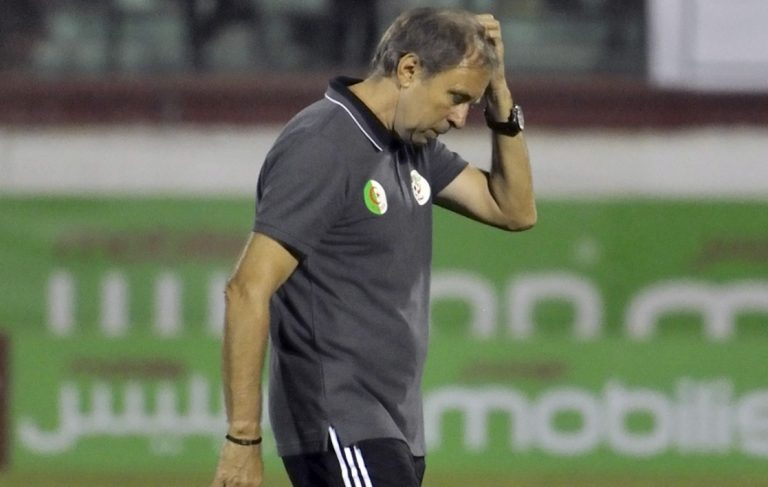 Le sélectionneur algérien viré après le match nul contre le Cameroun