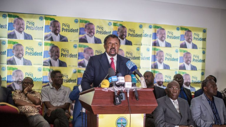Le président du Gabon “c’est moi”, dit Jean Ping