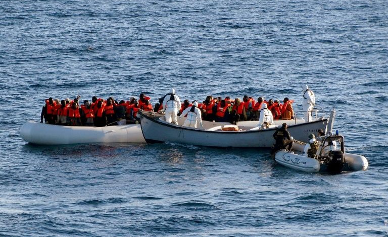 Environ 6.500 migrants secourus au large de la Libye