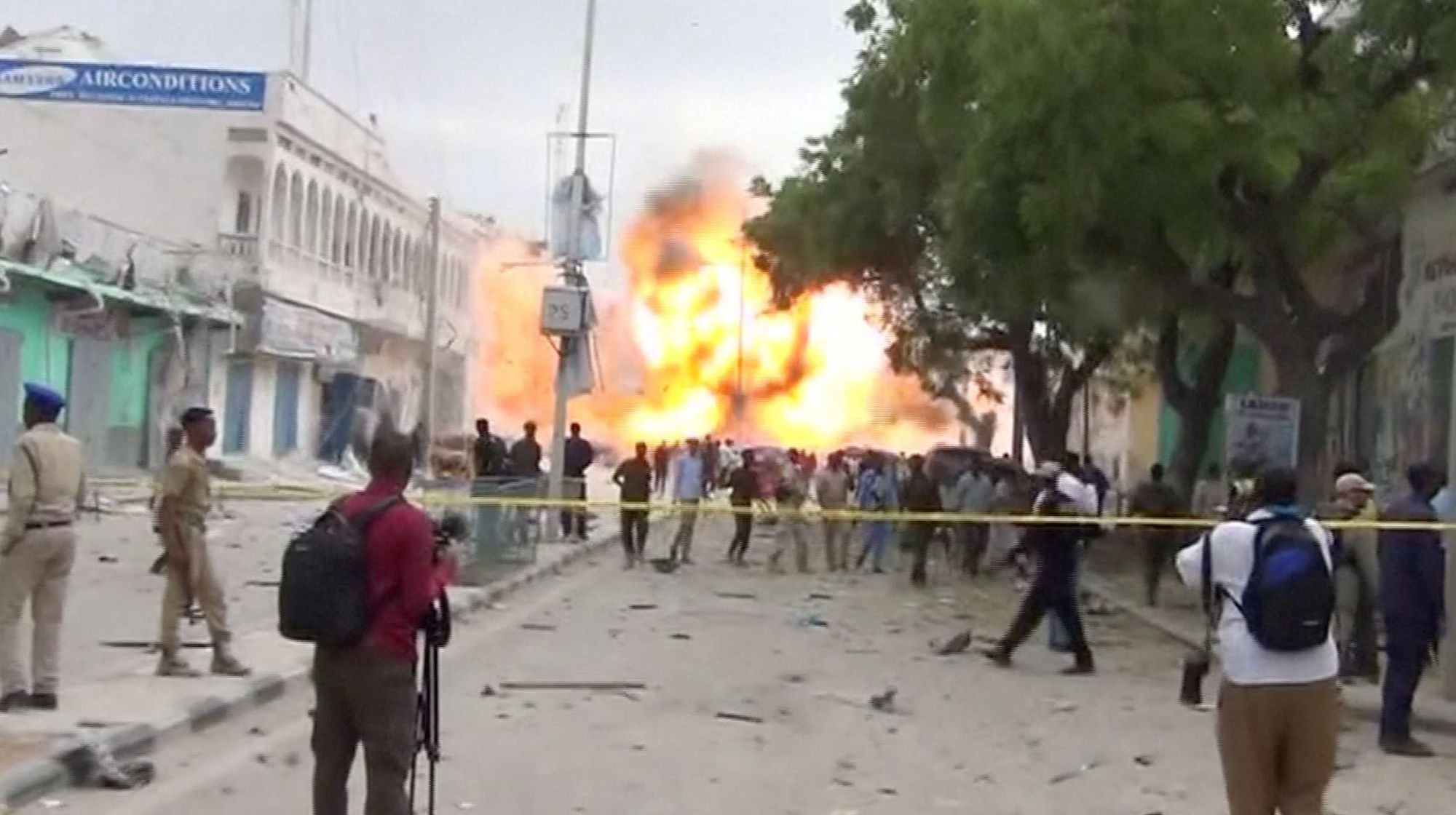 Attentat à Mogadiscio: 5 morts